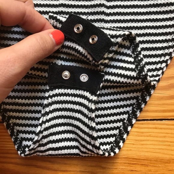 Wild Fable Black White Striped Bodysuit, EUC, M - Picture 5 of 14